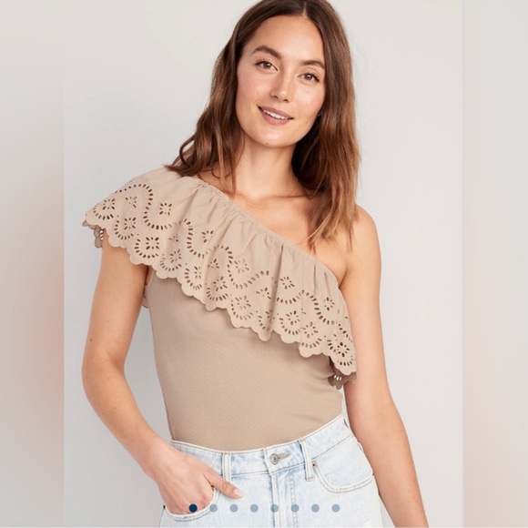 🆕 One-Shoulder Tan Top Small - Picture 1 of 7